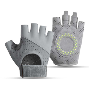 pickleball gloves.webp