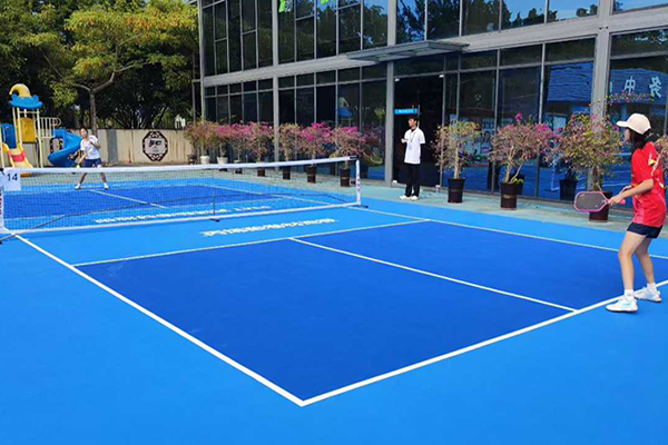 pickleball flooring.webp
