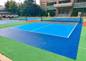 outdoor pickleball court flooring.webp